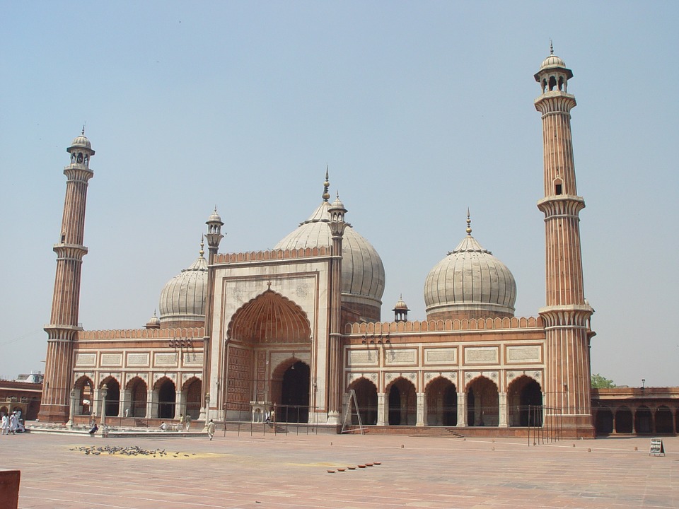 Wielki Meczet w Delhi - co warto zobaczyć w Indiach